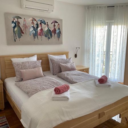 Appartement Sunny Maj ポレッチ エクステリア 写真
